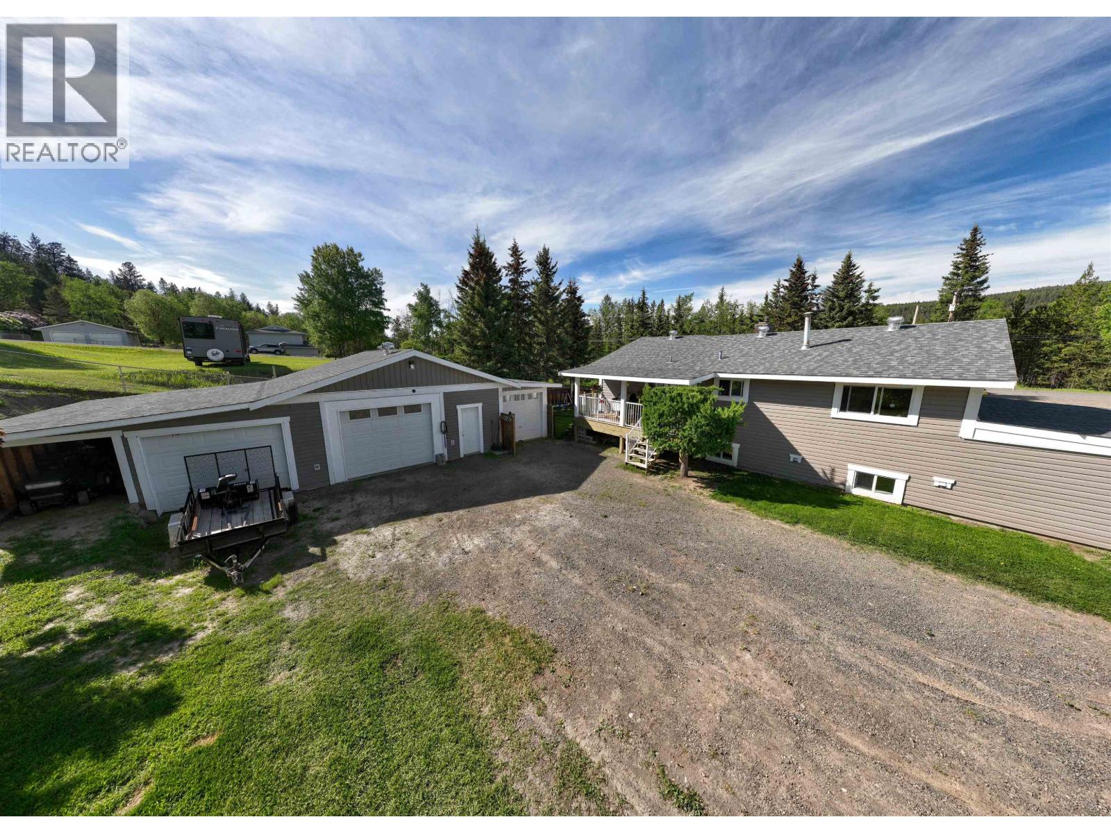 5665 HORSE LAKE ROAD - 7
