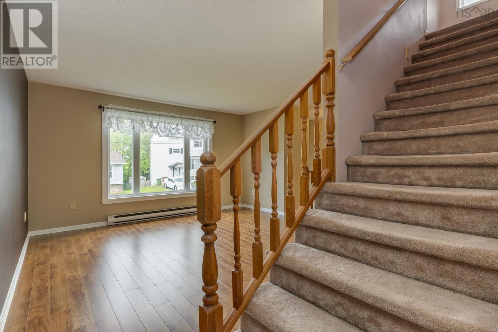 124 Waterwheel Crescent - 16