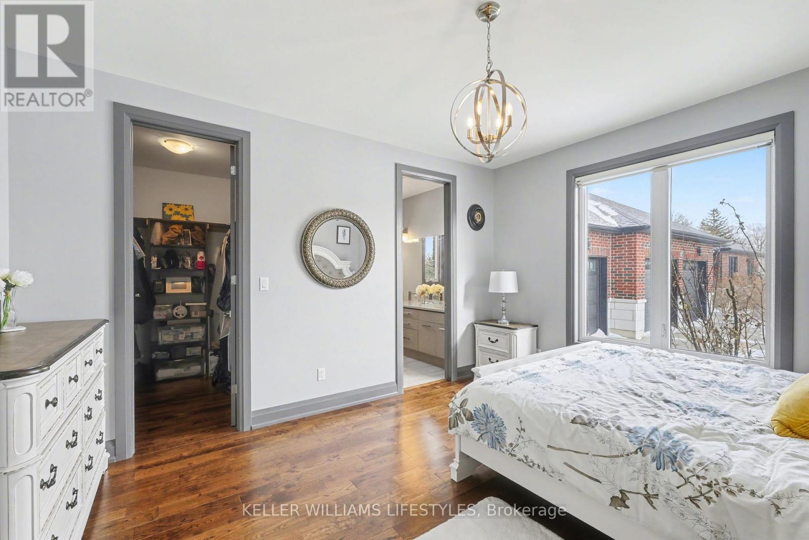 189 LEITCH STREET - 11