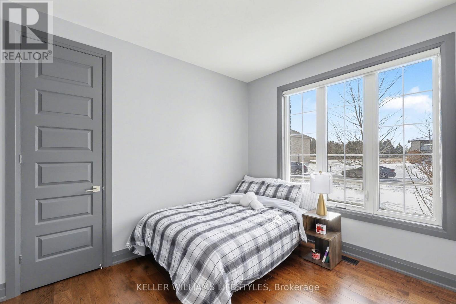 189 LEITCH STREET - 8
