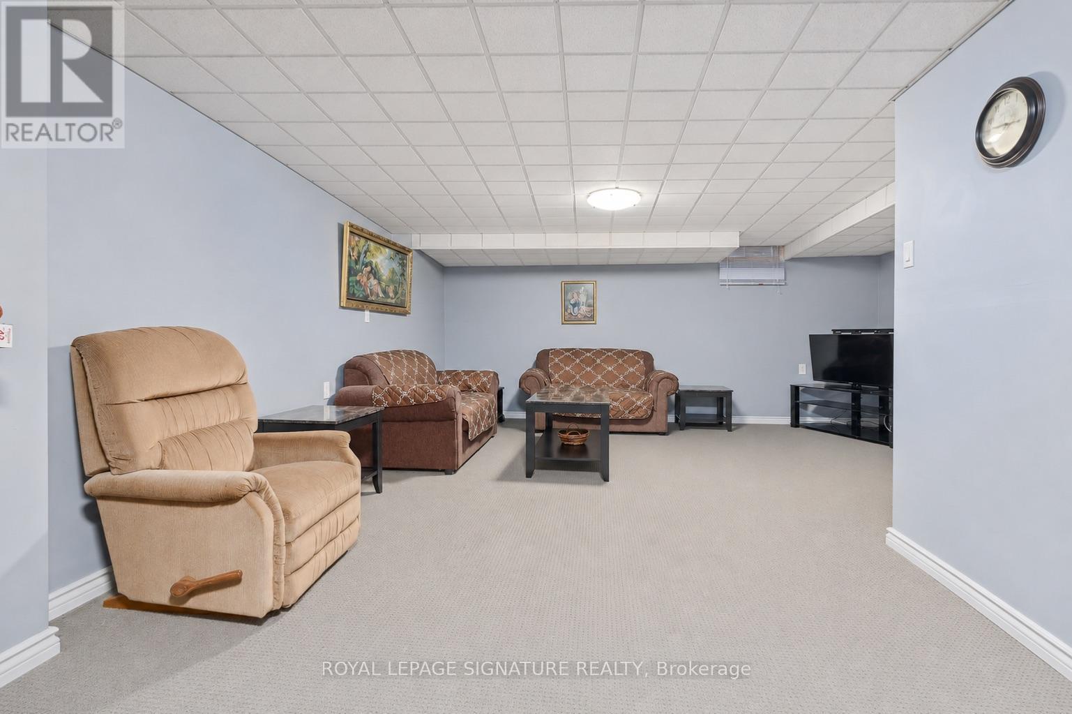1486 SPRING GARDEN COURT - 27