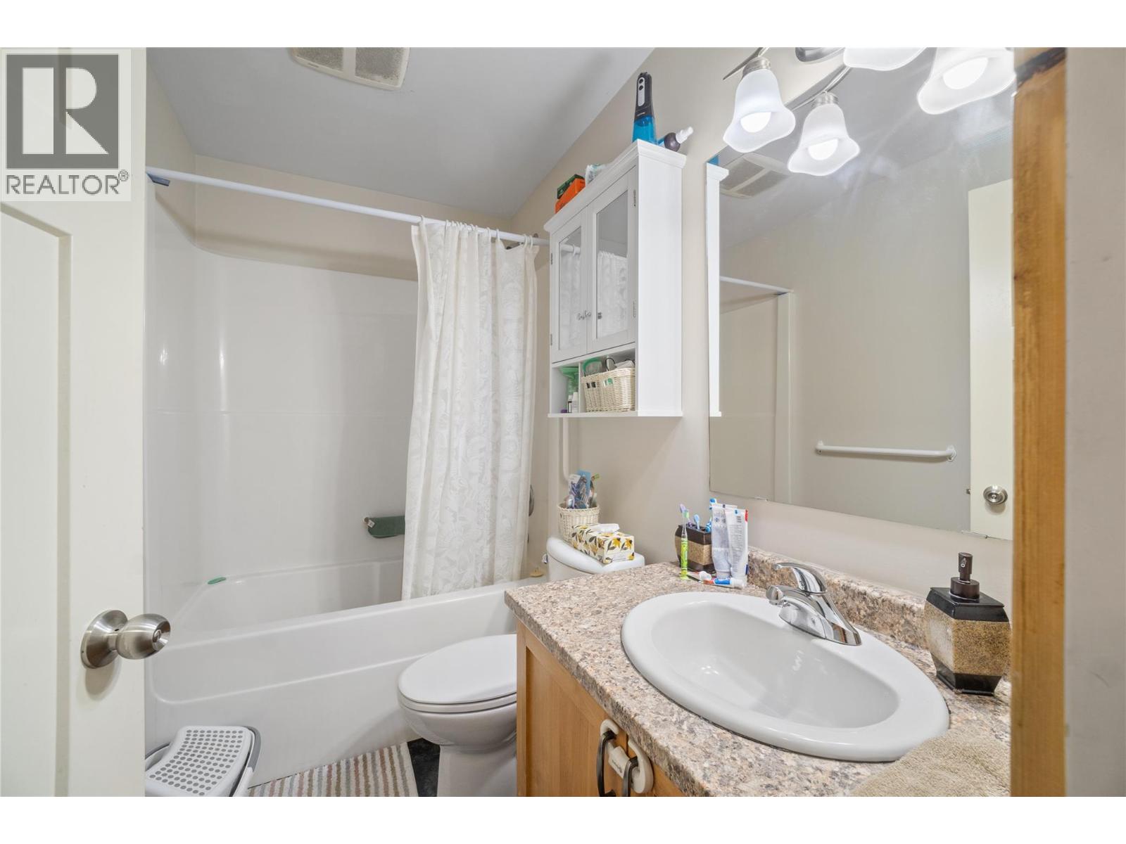 331 Fraser Avenue NW - 33