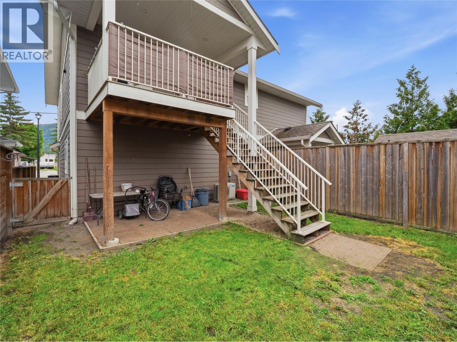 331 Fraser Avenue NW - 21