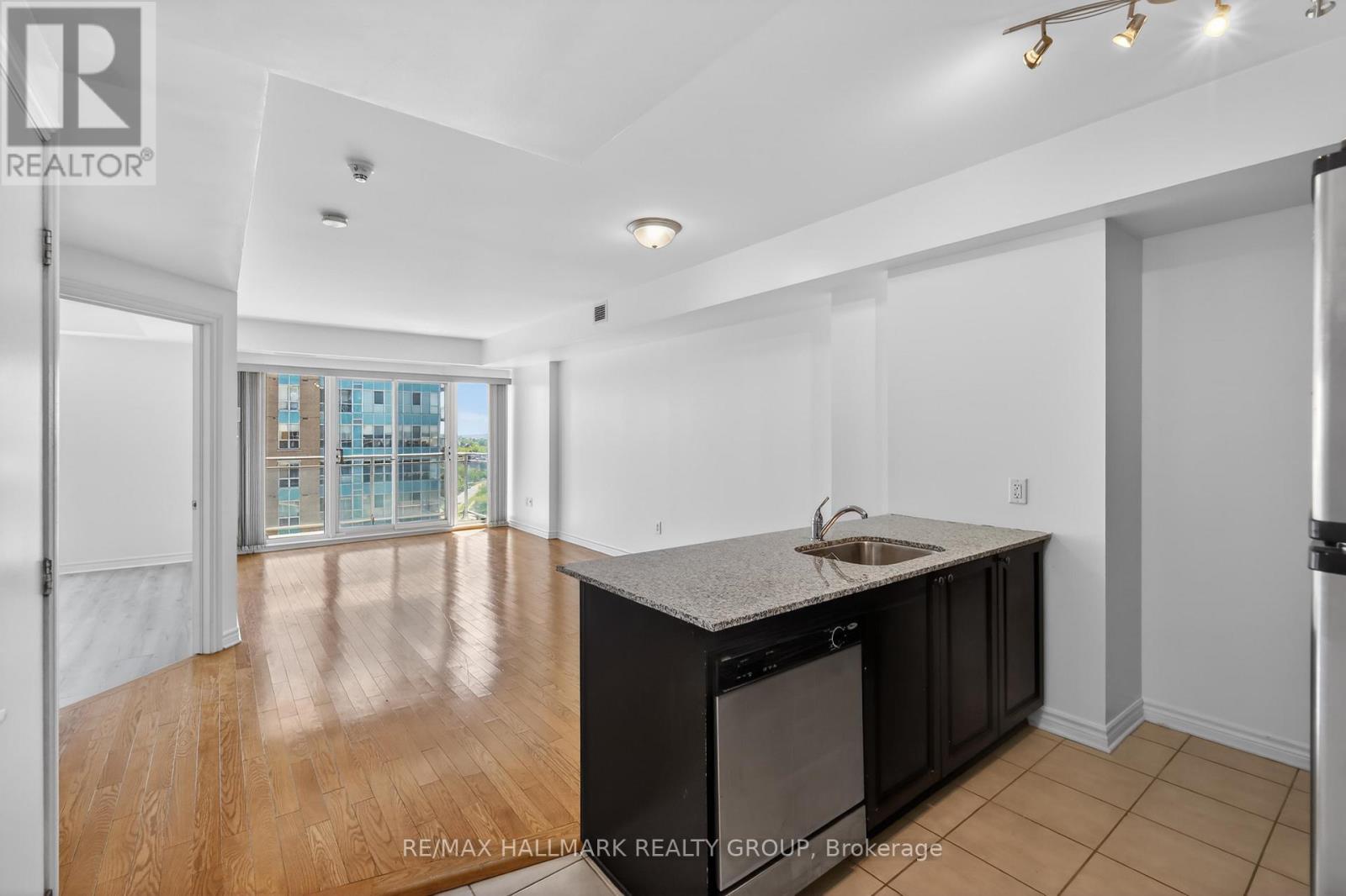 #1503 70 LANDRY STREET - 3