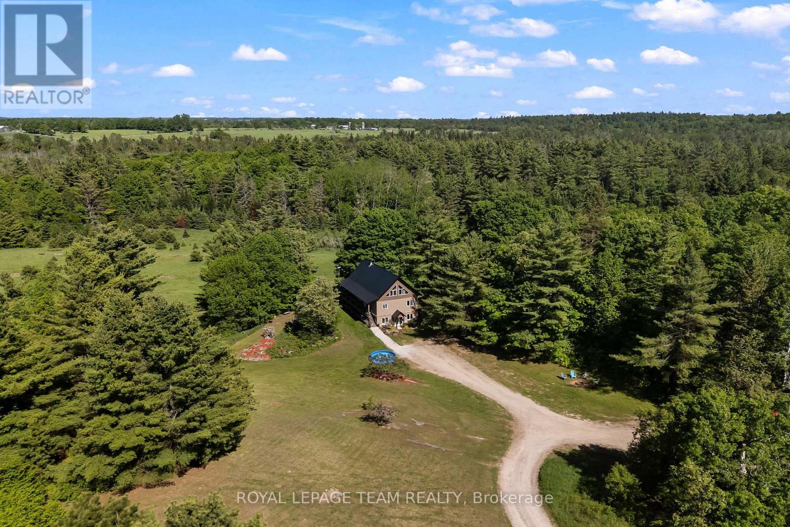 1622 CONC. 4B LANARK - 6