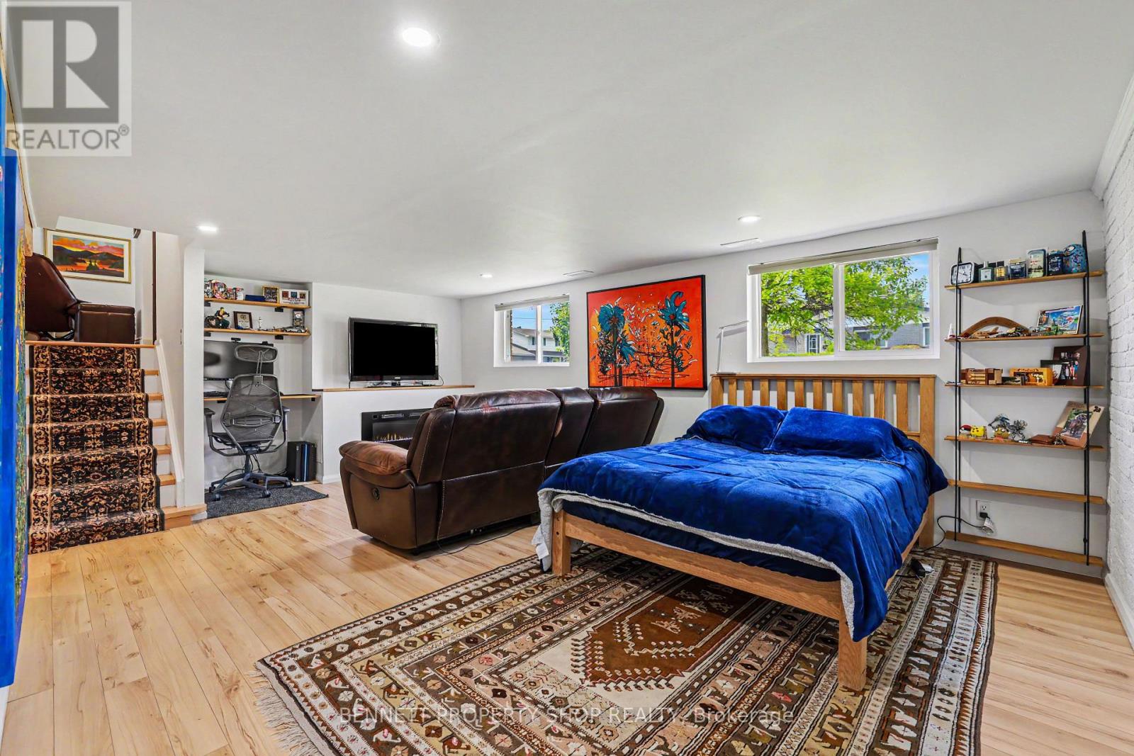 2736 STONE CRESCENT - 21