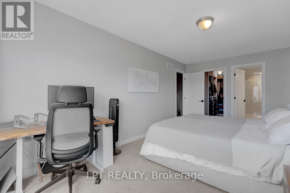 815 KINIW PRIVATE - 31