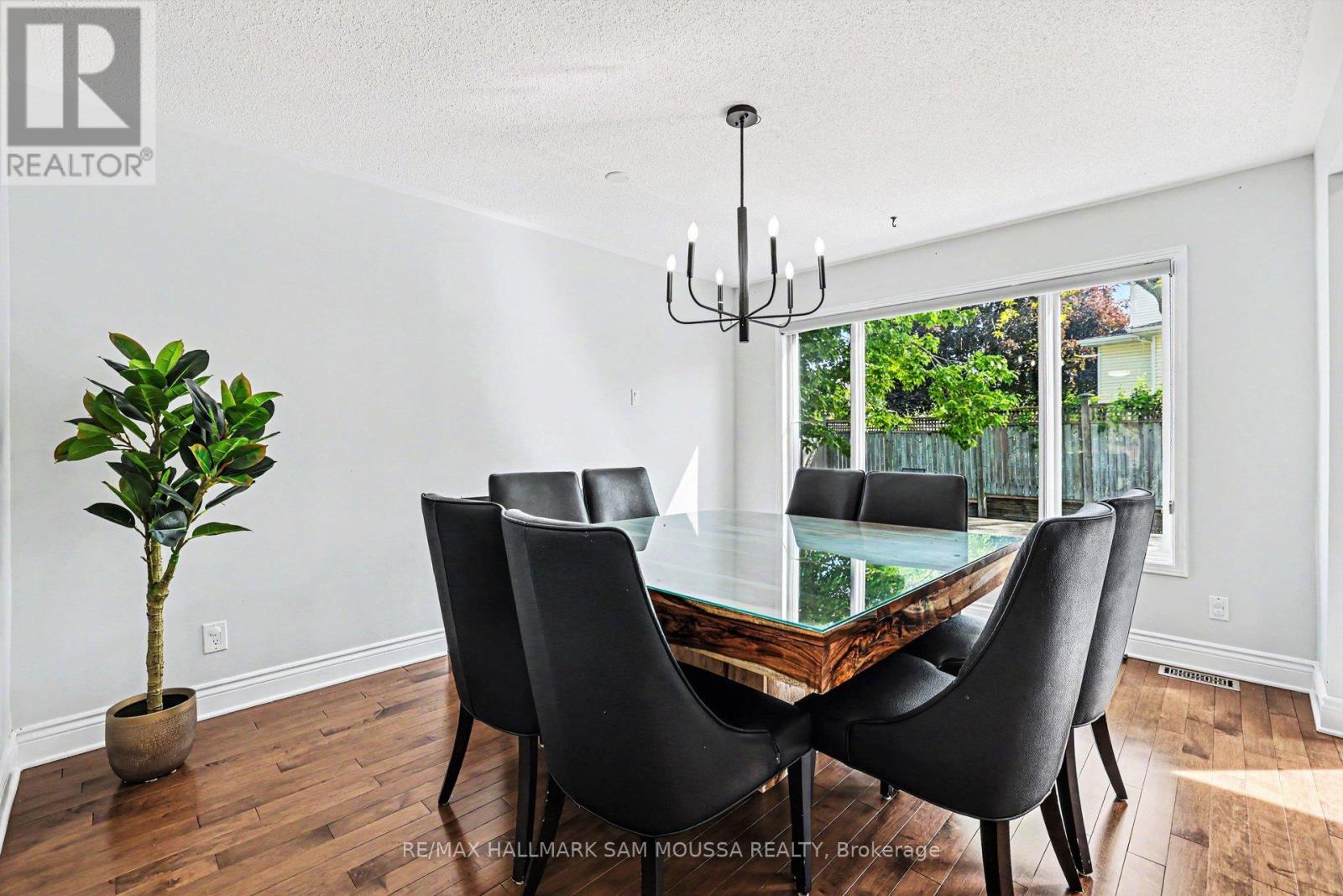 73 MALHOTRA COURT - 11