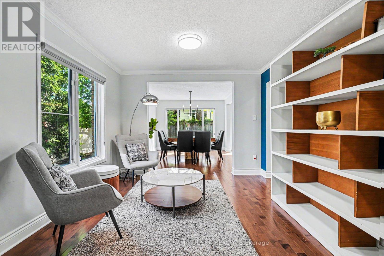 73 MALHOTRA COURT - 22