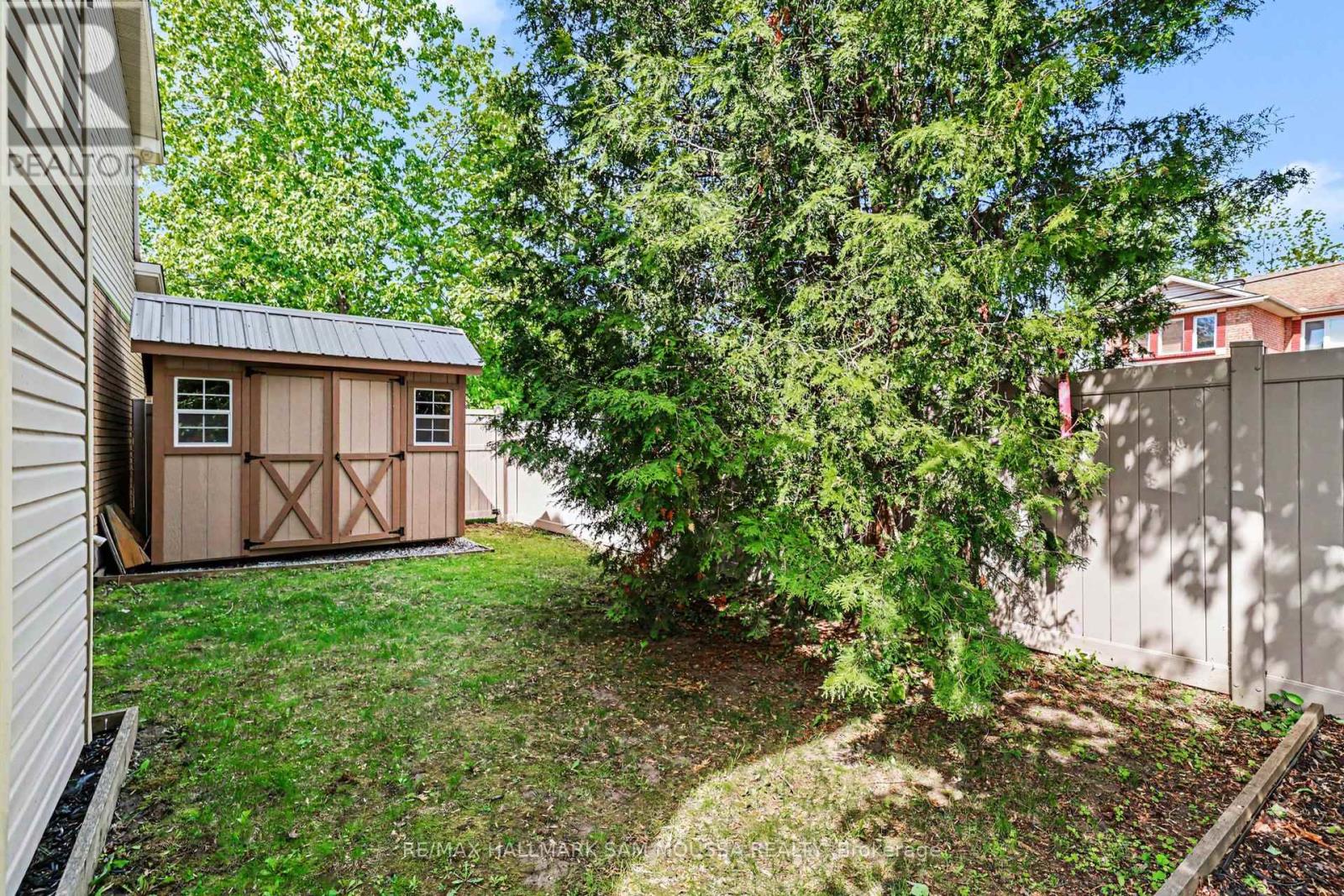 73 MALHOTRA COURT - 45