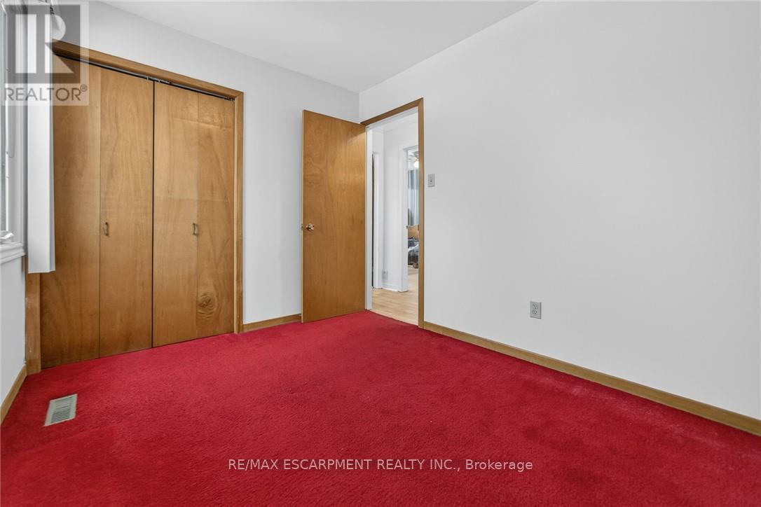305 PINEGROVE ROAD - 26