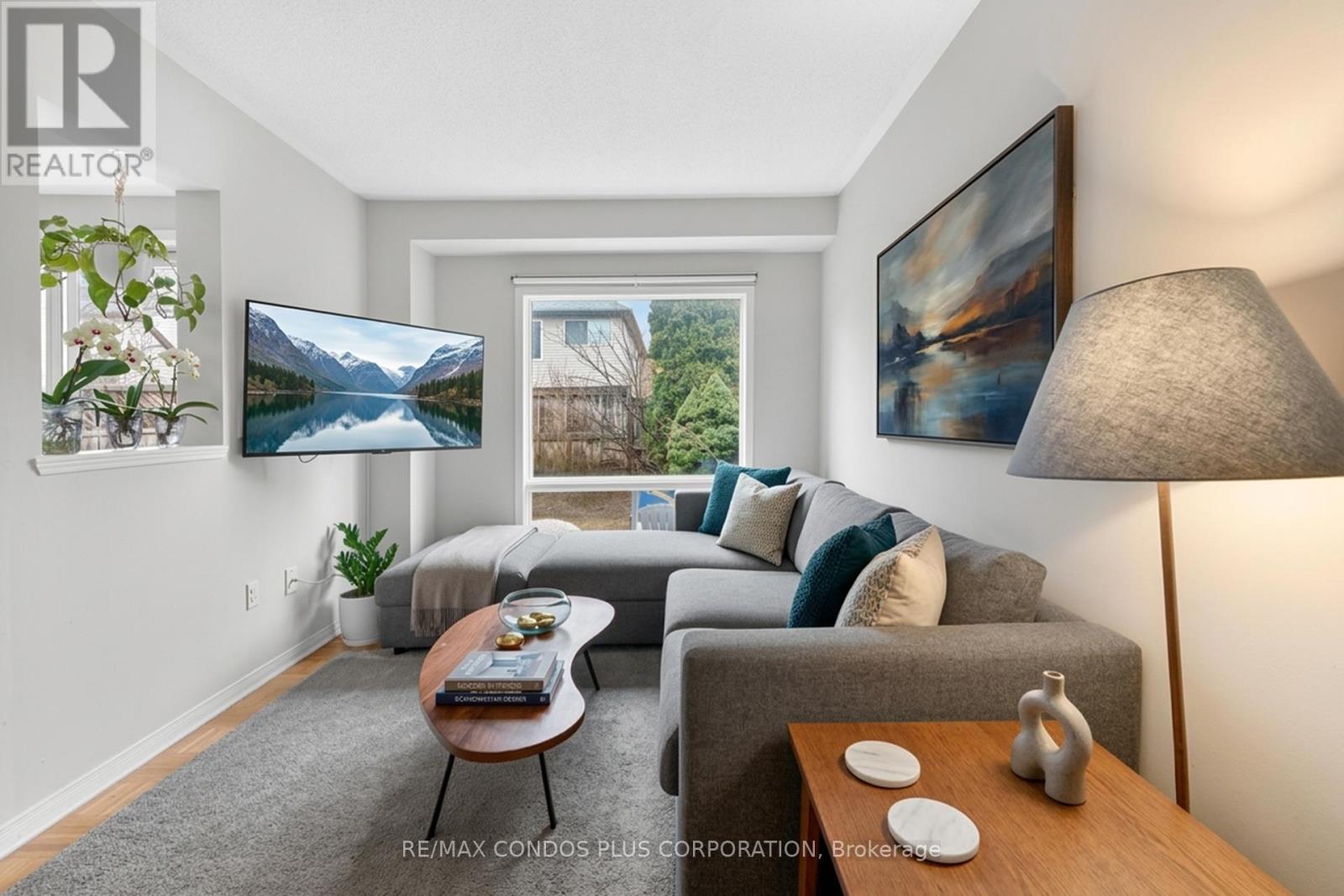 Spacious Living Room