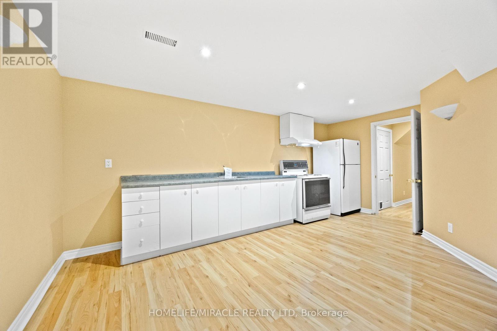 8 WATERDALE ROAD - 35