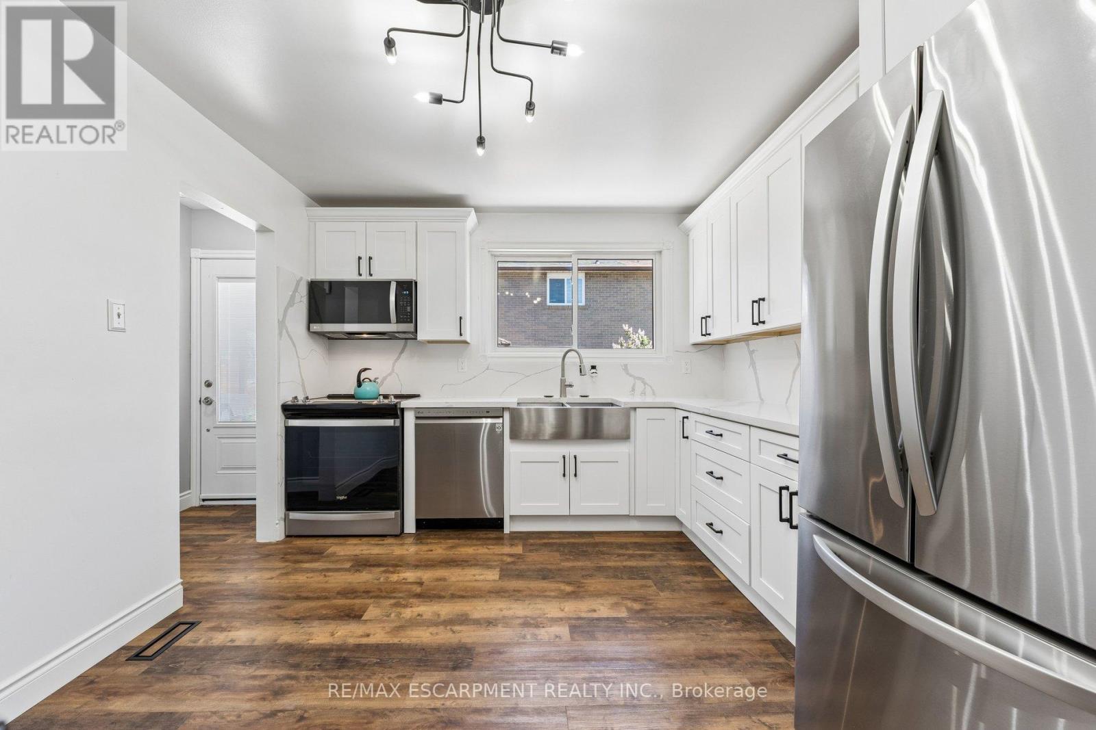 29 DEESIDE CRESCENT - 14