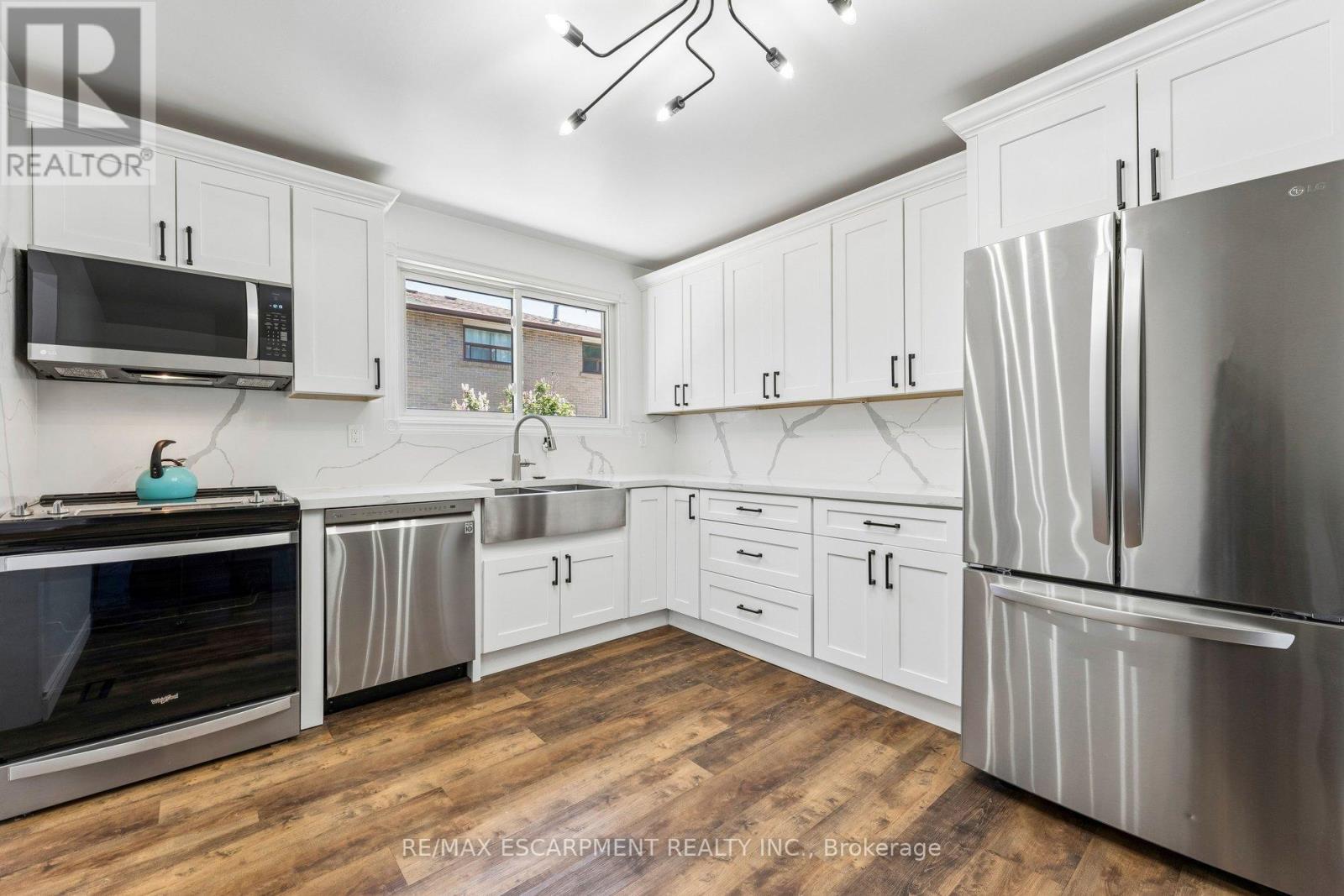 29 DEESIDE CRESCENT - 15