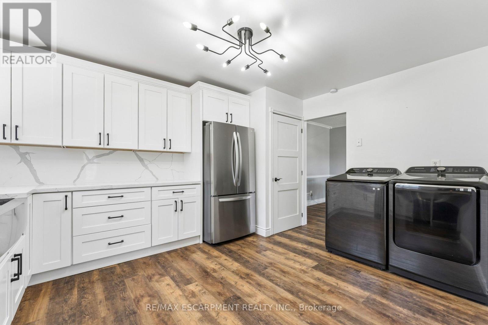 29 DEESIDE CRESCENT - 17