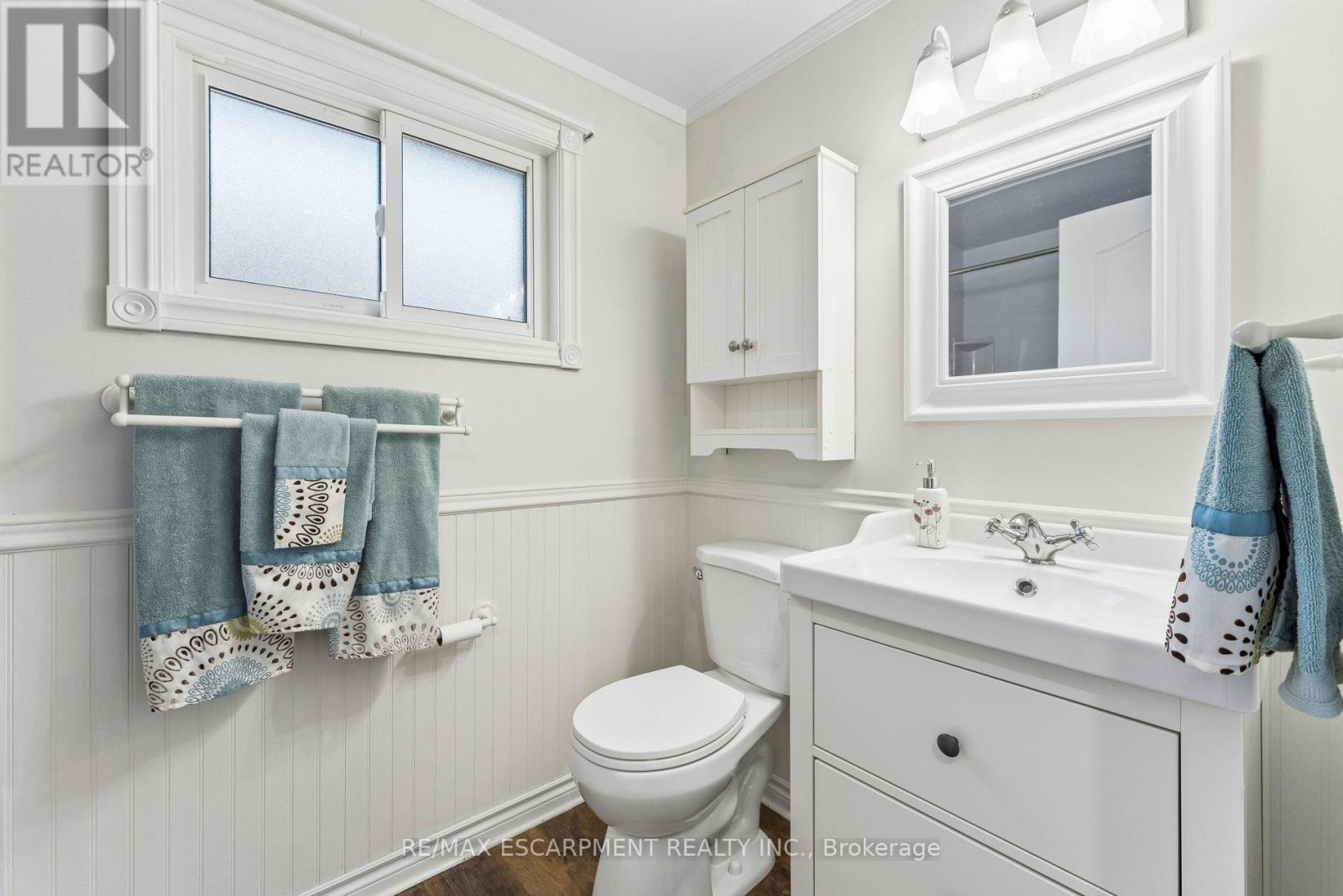 29 DEESIDE CRESCENT - 29