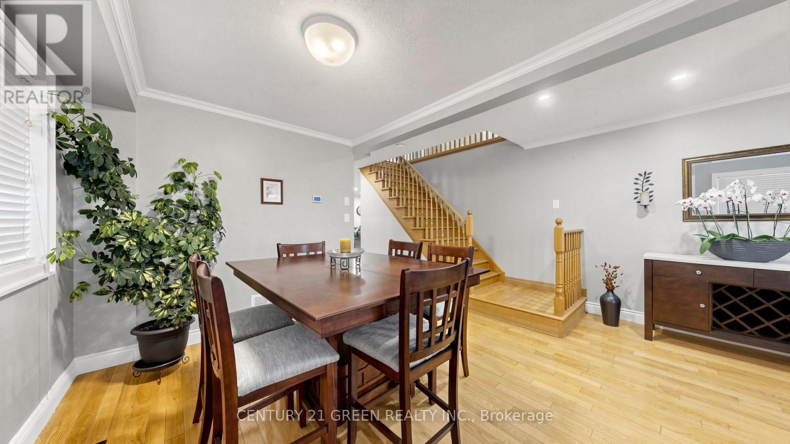43 HOLLOWGROVE BOULEVARD - 7