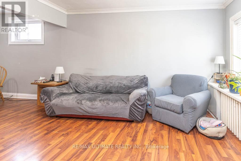 1006 CASTLEFIELD AVENUE - 8