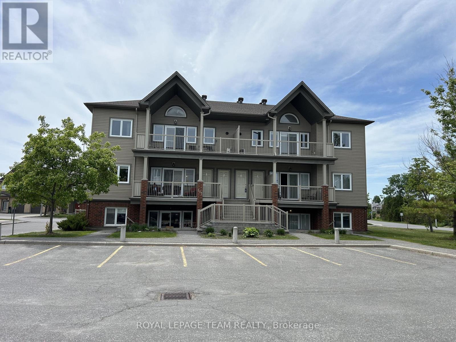 2 Bed, 1 Bath House for Sale in Ottawa – H – 105 FRASER FIELDS WAY, Ottawa – MLS# X13233718 - Image 9