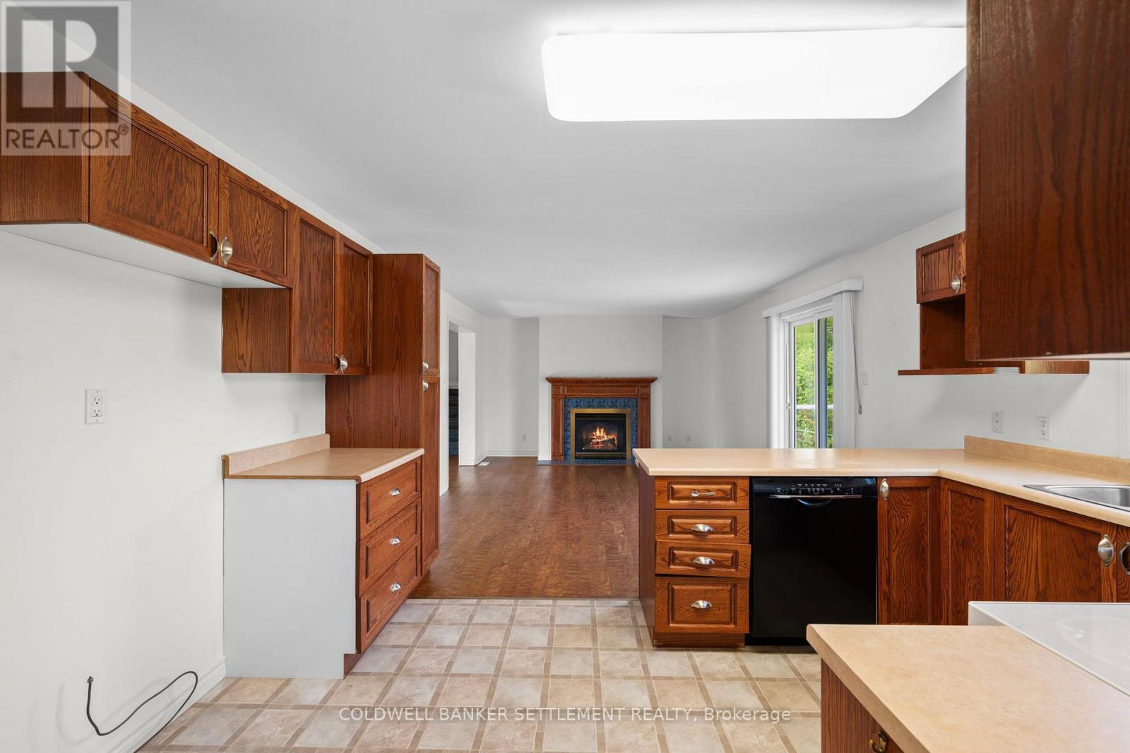 42 BERRY PARK LANE - 15