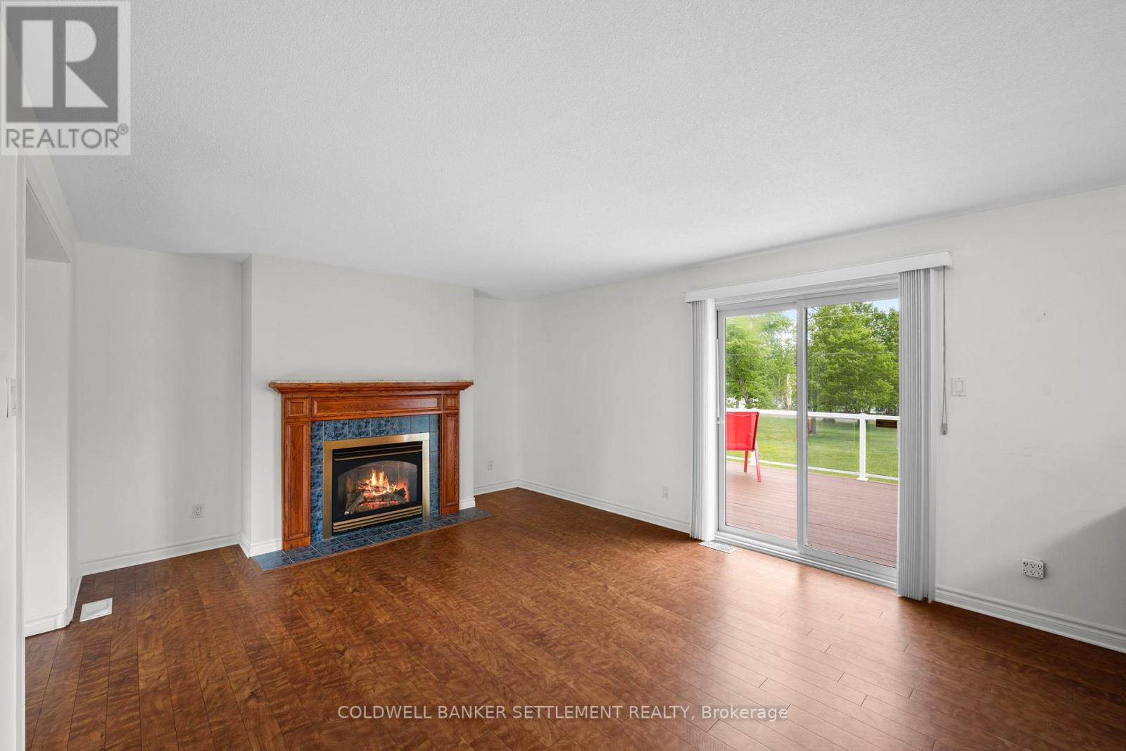 42 BERRY PARK LANE - 19