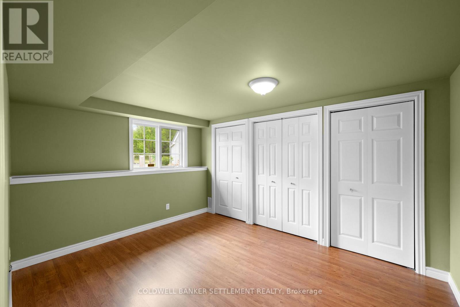 42 BERRY PARK LANE - 36