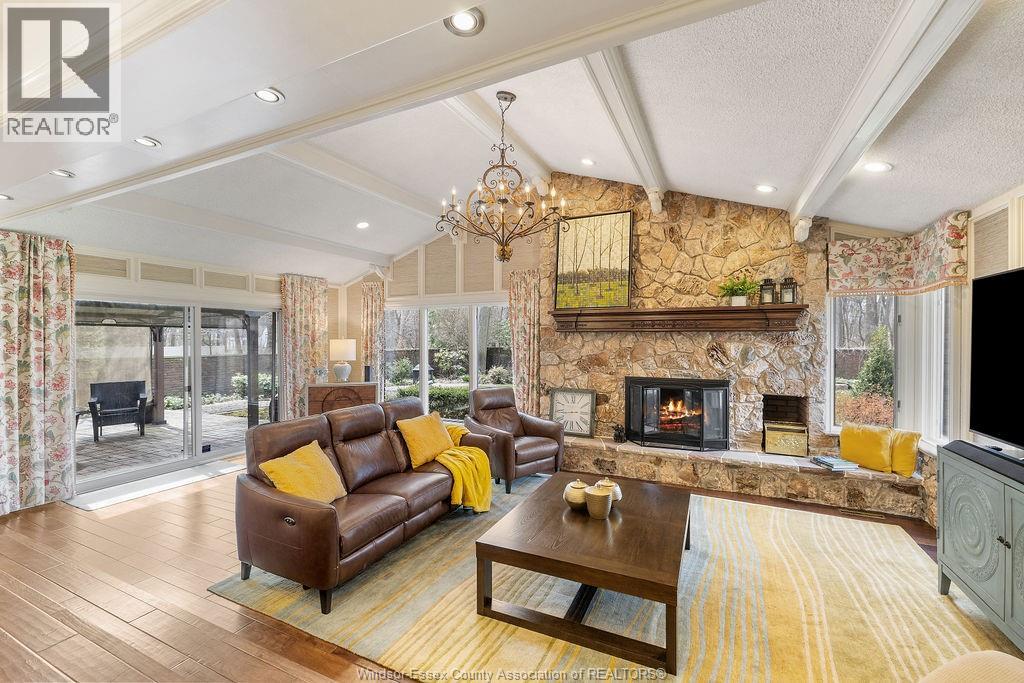 1255 TANGLEWOOD COURT - 21