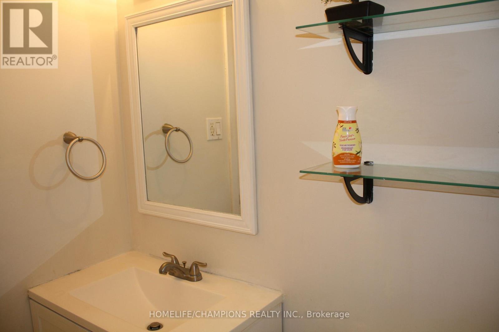 711 OTONABEE DRIVE - 13