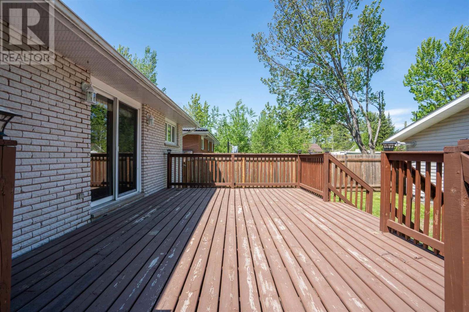 263 Anna ST - 22