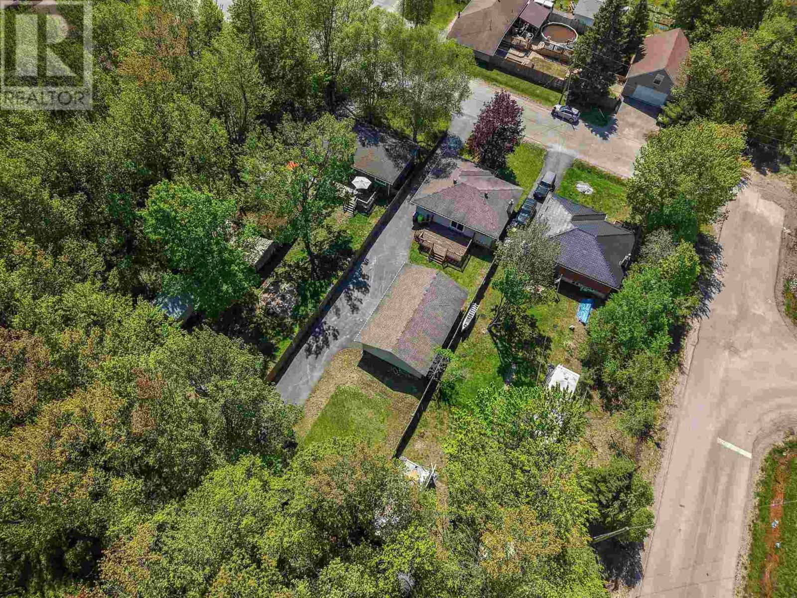 263 Anna ST - 38