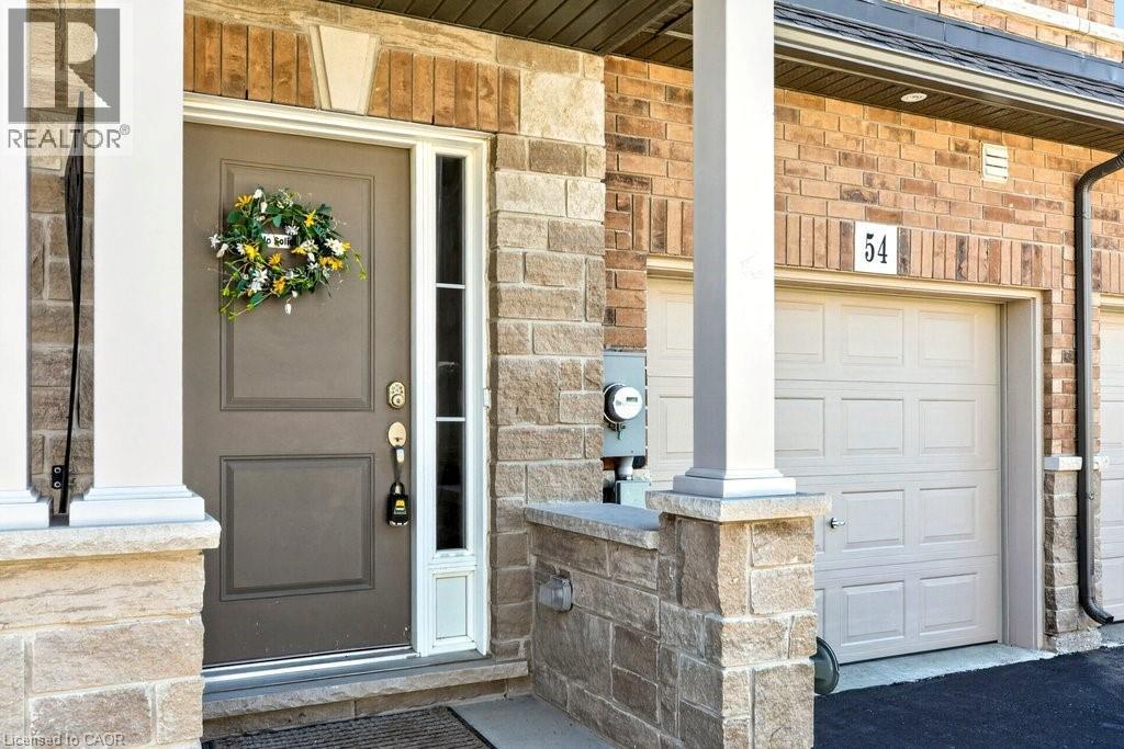 54 AQUARIUS Crescent - Image 2