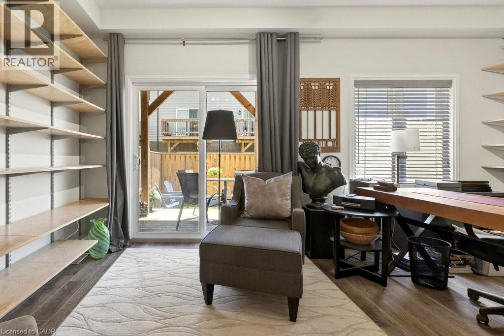 54 AQUARIUS Crescent - 5