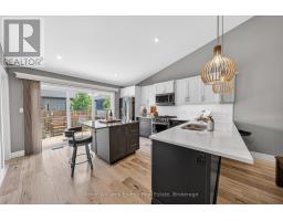 7 Farrington Crescent, Prince Edward County, ON K0K2T0 Photo 14
