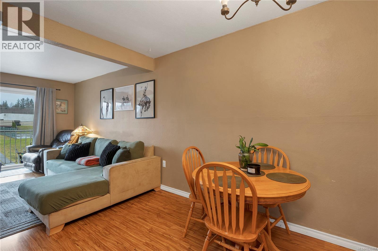 #307 611 MacMillan Dr - 7