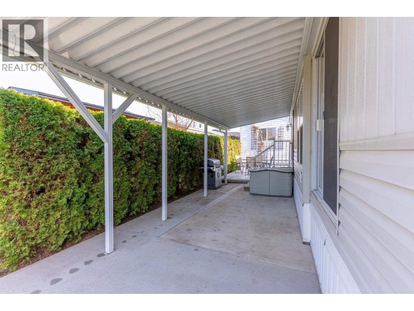 #77 1226 Second Avenue - 14