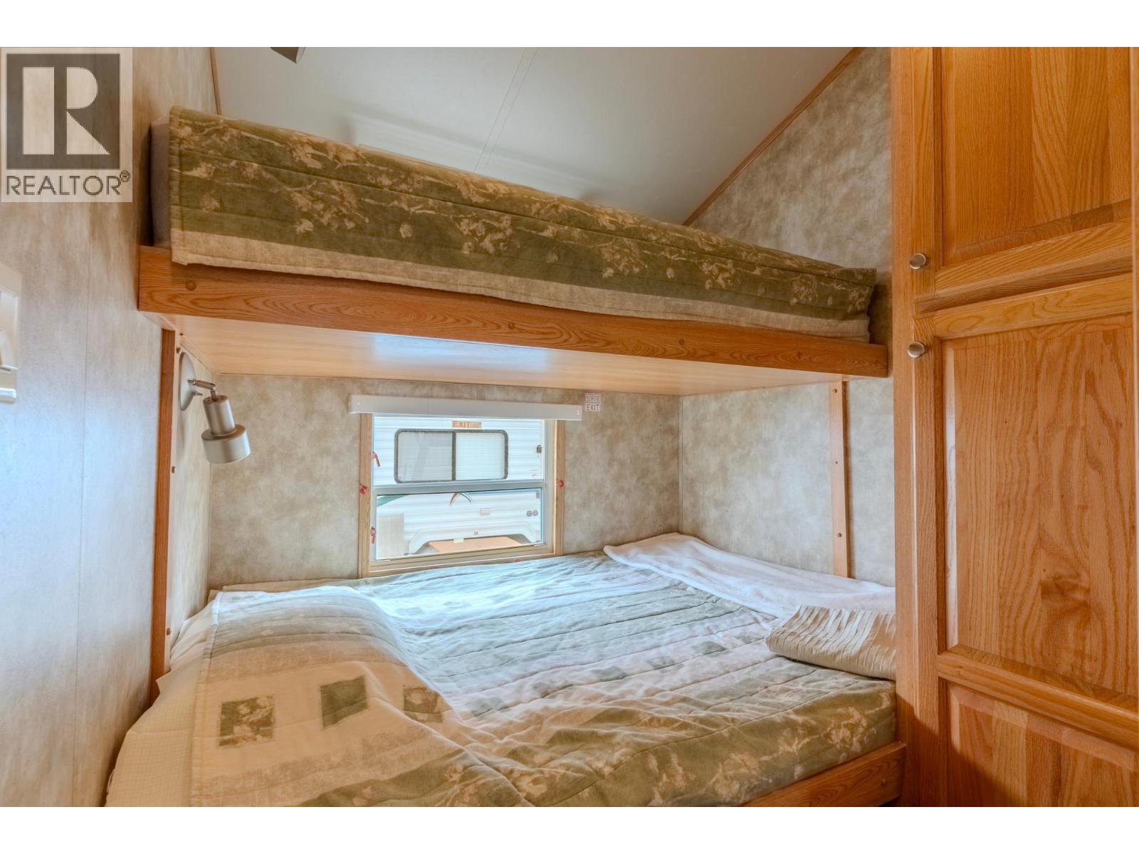 #77 1226 Second Avenue - 12
