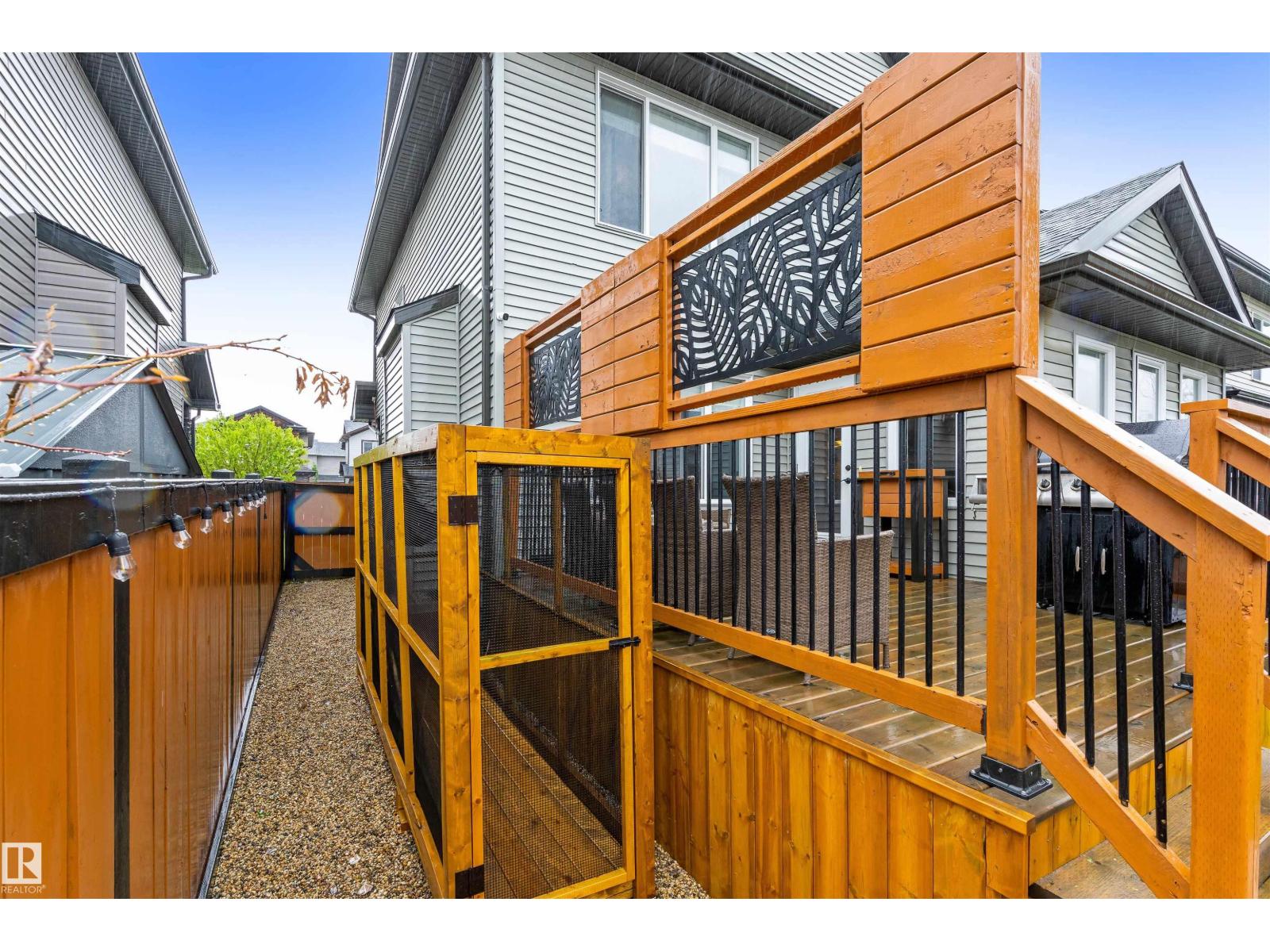 23 MEADOWVIEW LD - 54