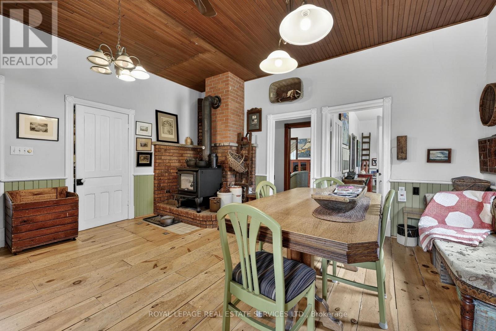 1351 FLOS RD 11 E - 13