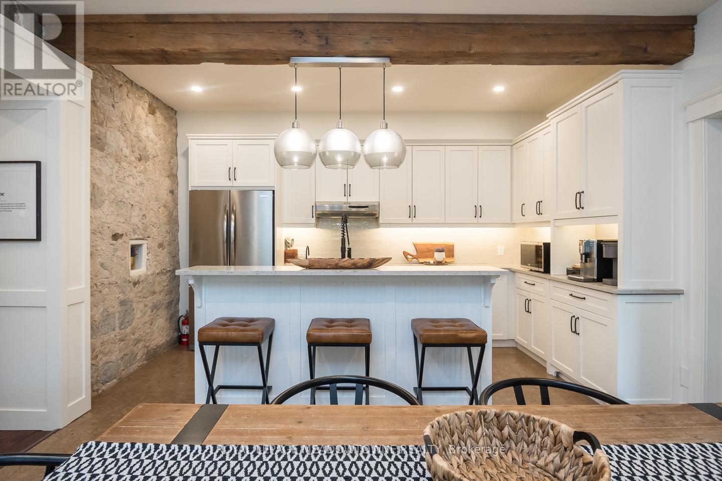 10761 GUELPH LINE - 6
