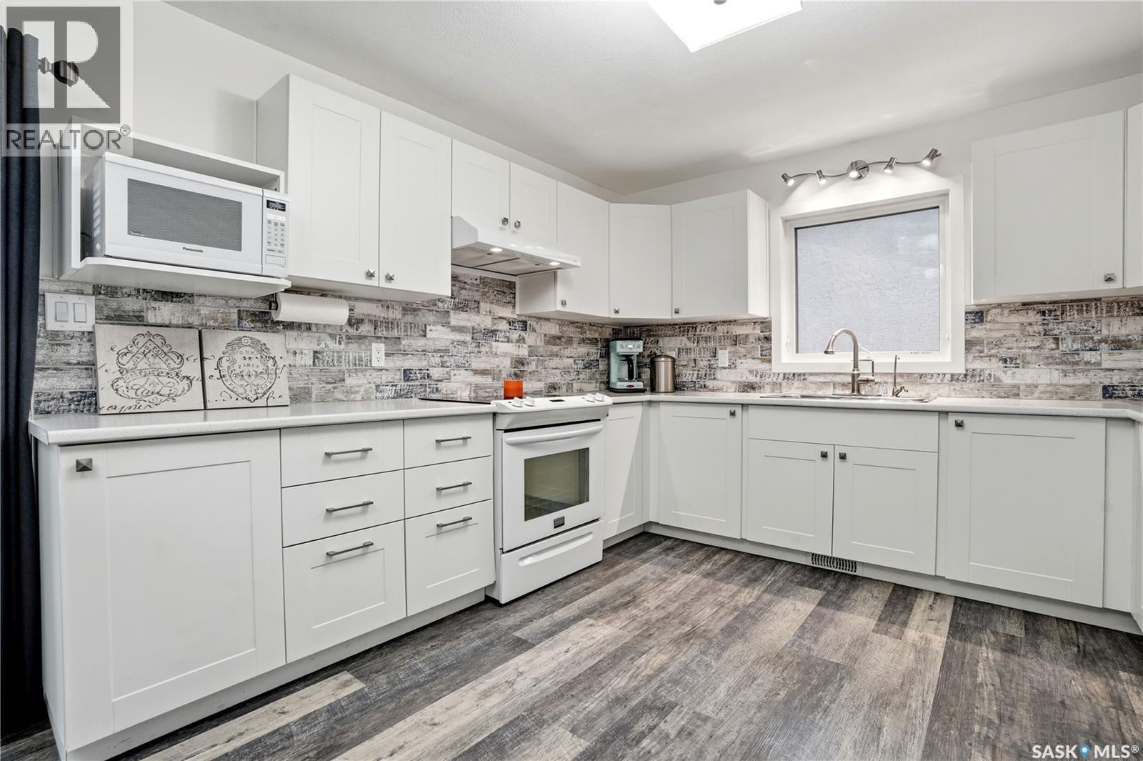 1423 Fleet STREET - 7