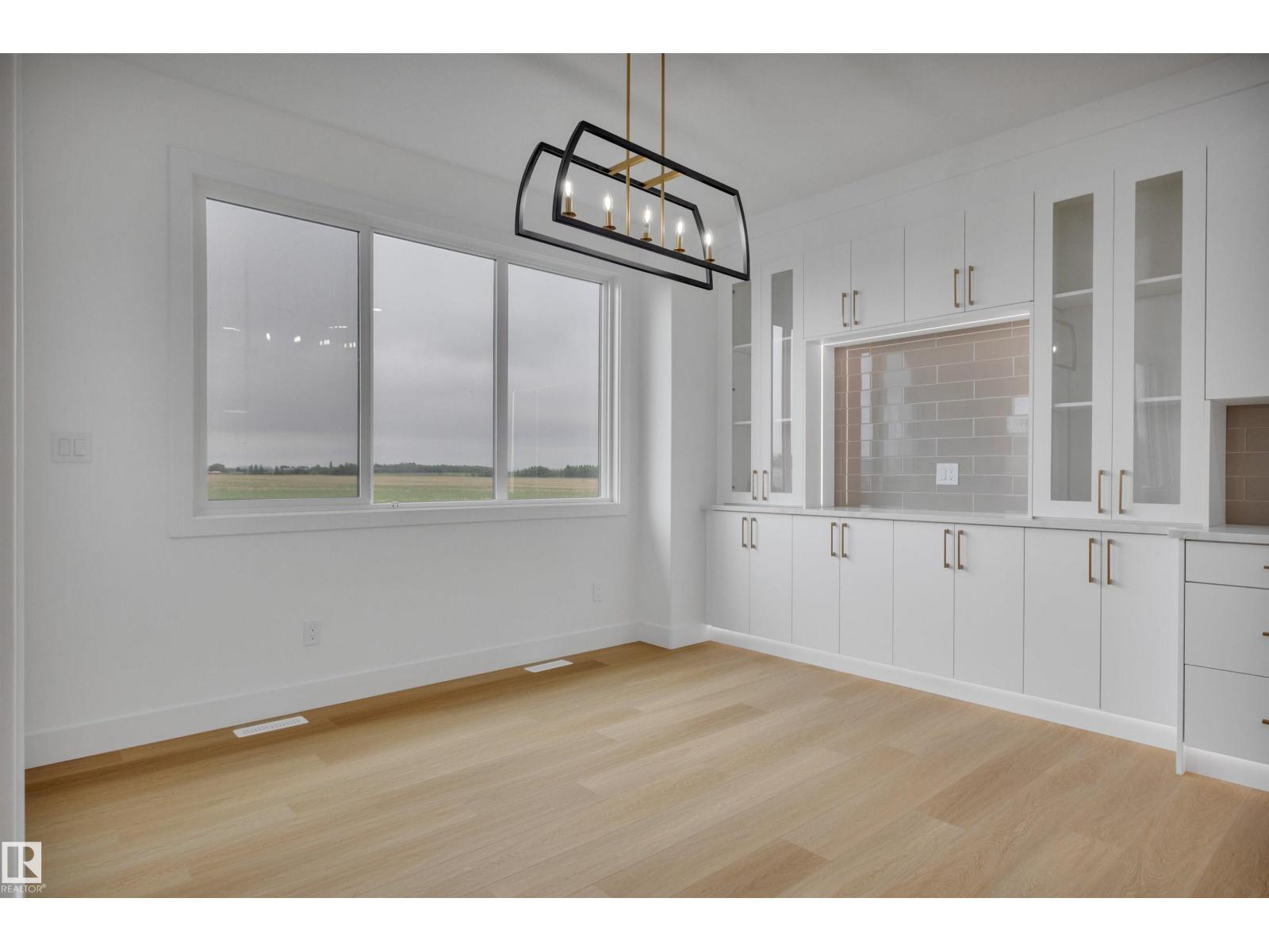700 Bank DR — photo 20