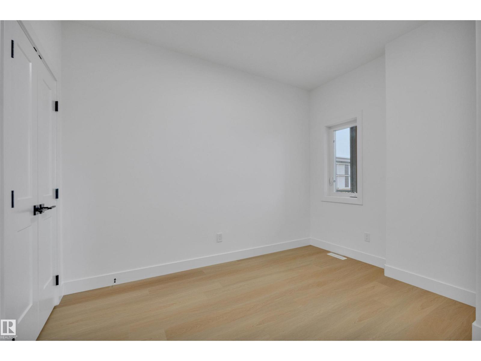 700 Bank DR — photo 27