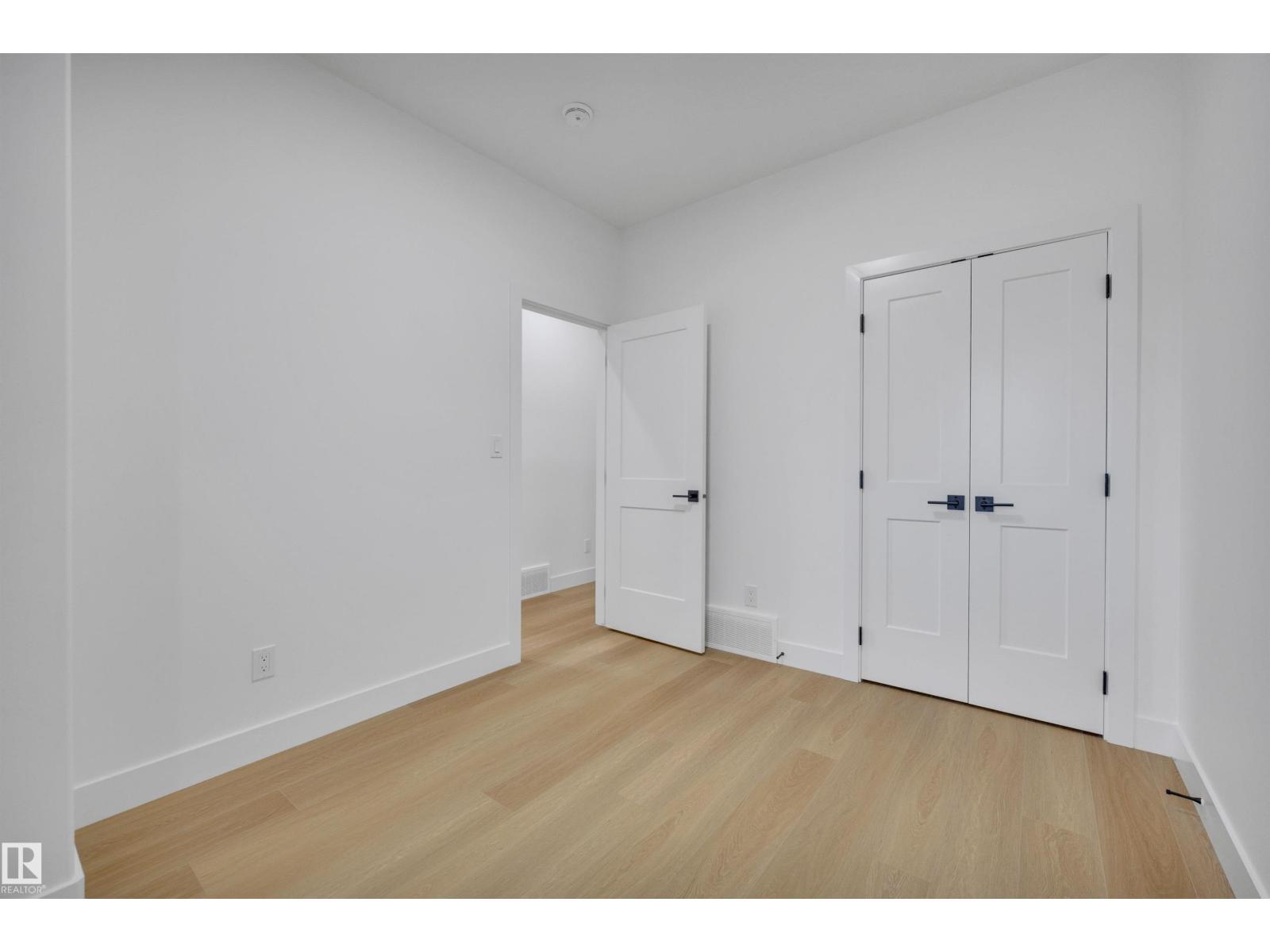 700 Bank DR — photo 28