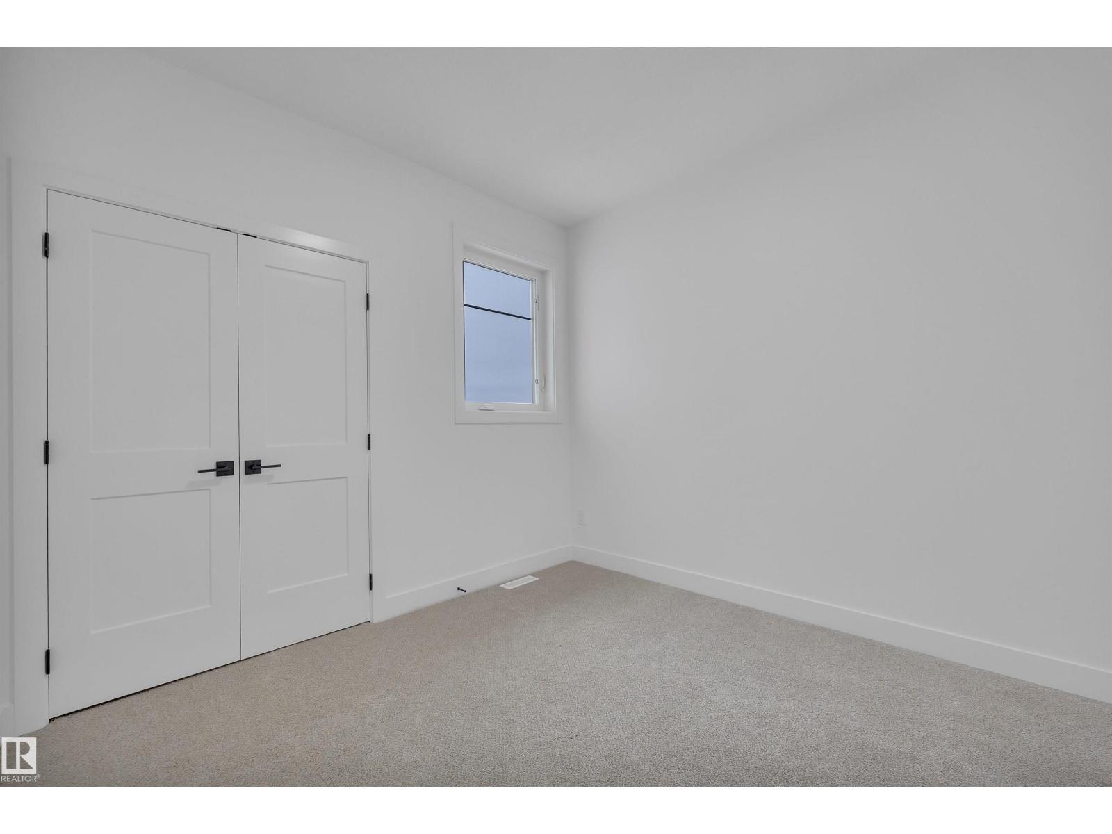 700 Bank DR - 45