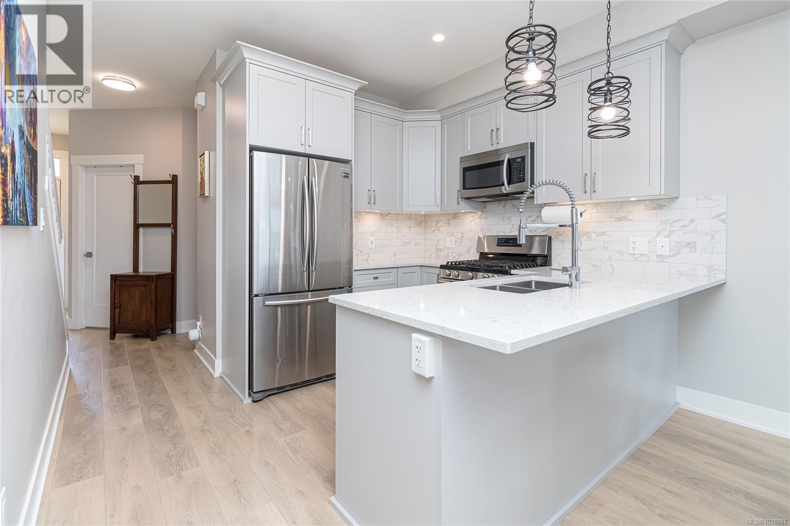  1243 Flint Avenue, Langford