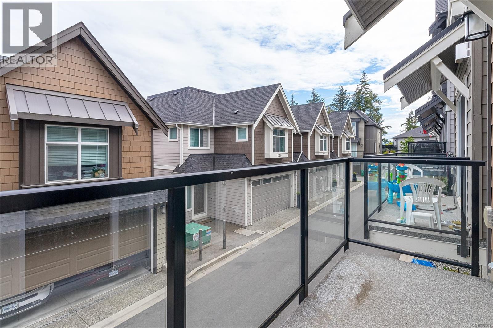 1243 Flint Ave - 24