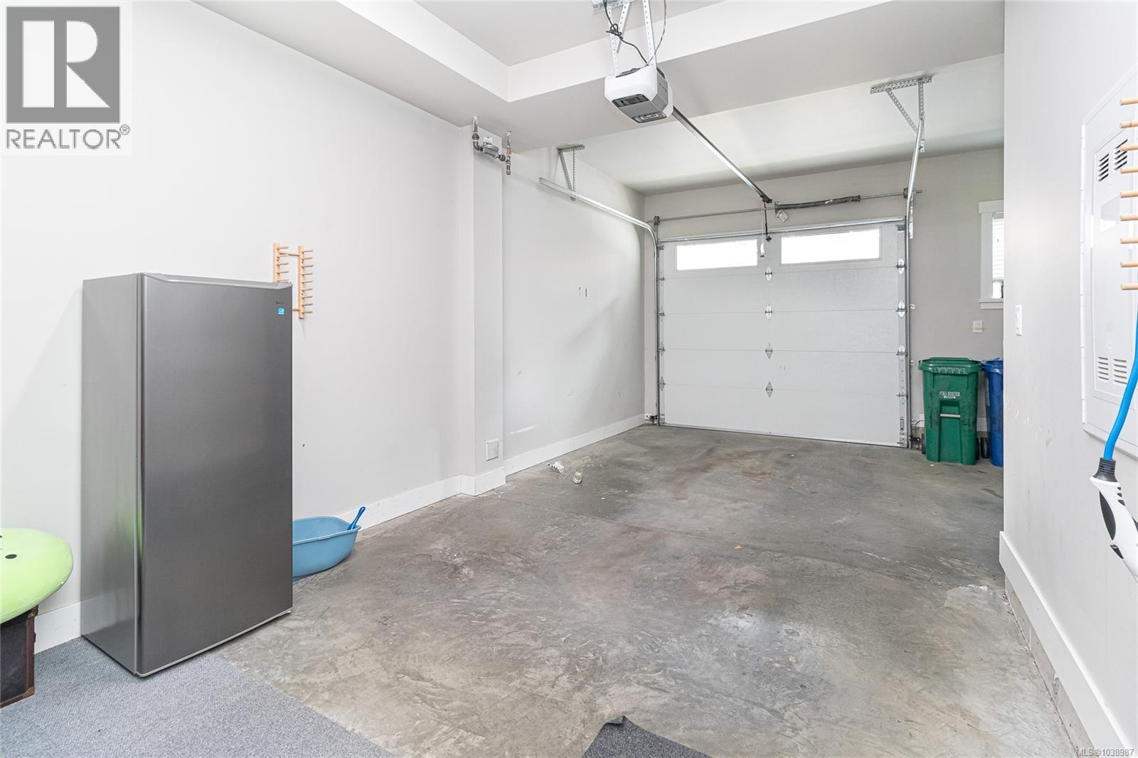 1243 Flint Ave - 23