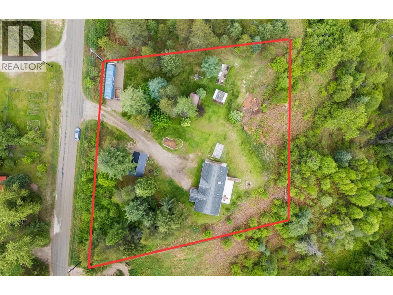 3752 Krestova Cemetery Road - Image 3