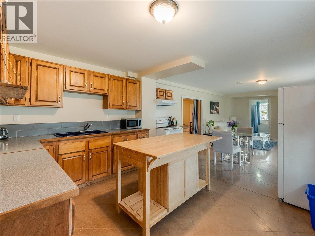 3752 Krestova Cemetery Road - 53